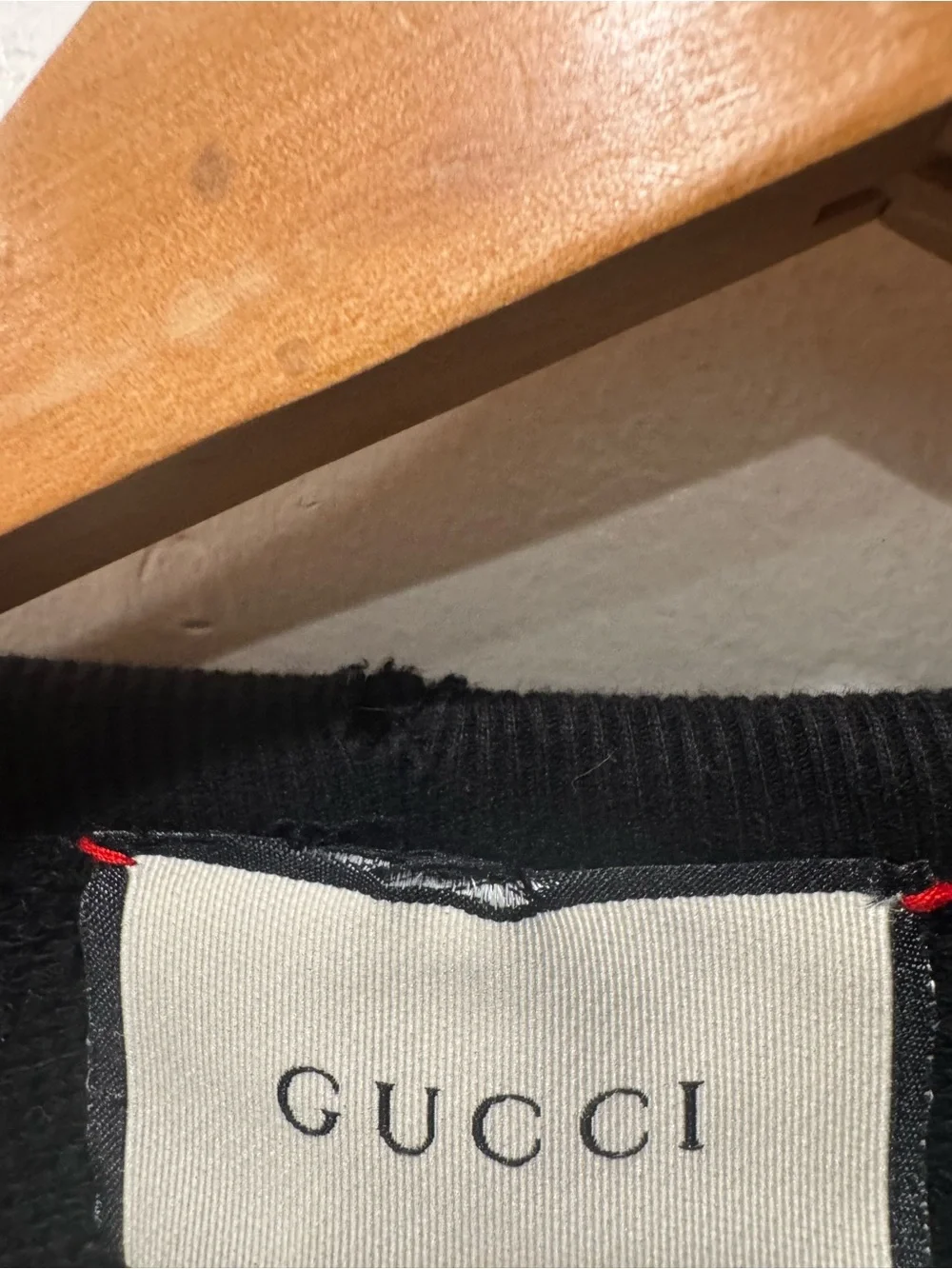 Authentic Gucci Crewneck Distressed Logo Black Sweatshirt Size XL